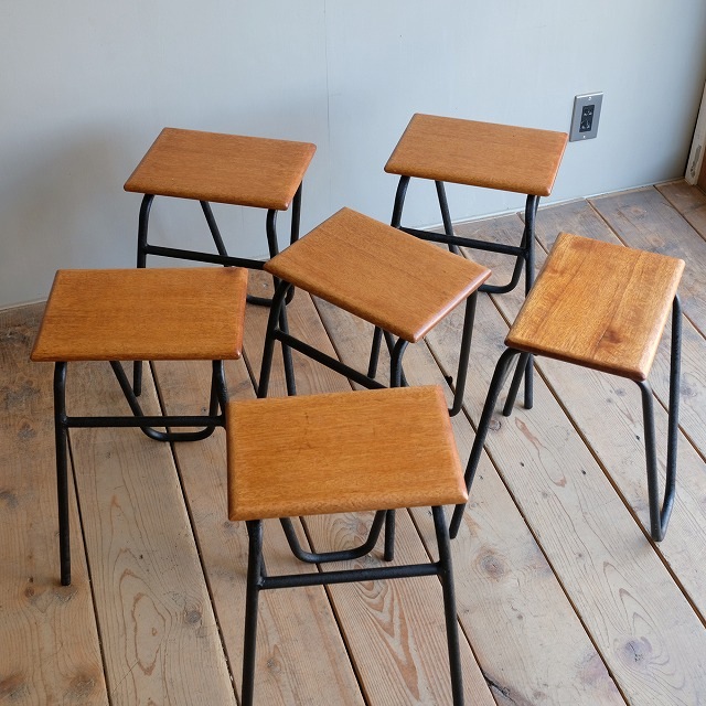 仁平古家具店 真岡店 | / 2025 06 25 . 学校机 ¥7,800(税別
