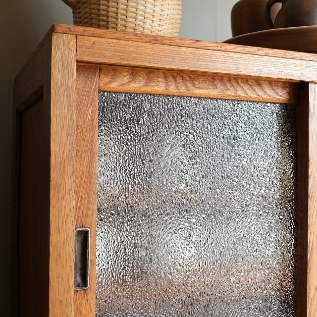 ダイヤガラスのキャビネット レトロ ヴィンテージ 造りの良いダイヤガラス キャビネット 本箱