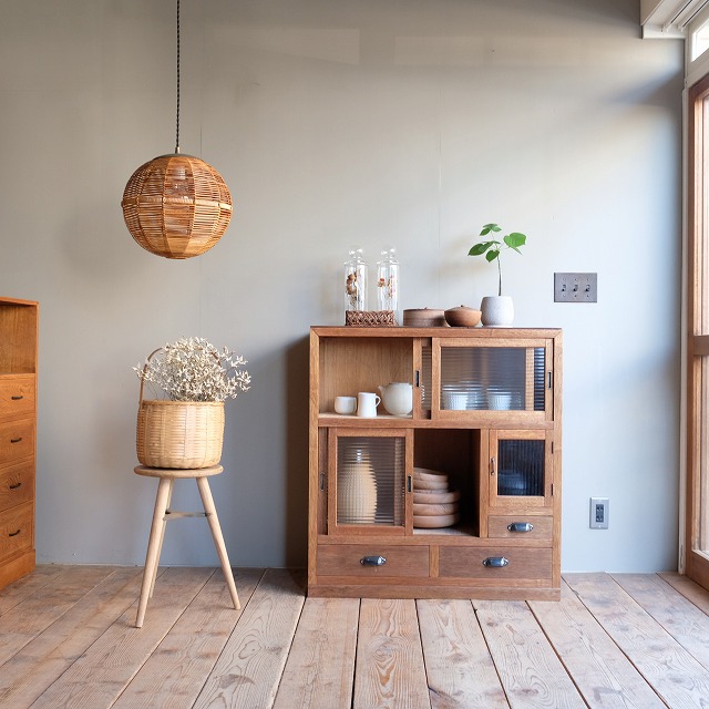 食器棚 モールガラス｜古家具,棚類｜古家具・アンティーク家具 R-select