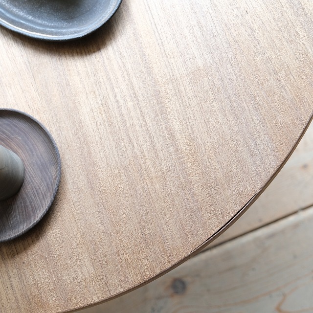 �饦��ɥơ��֥롡������������