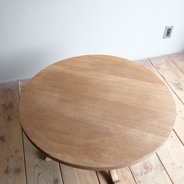 �饦��ɥơ��֥롡������������