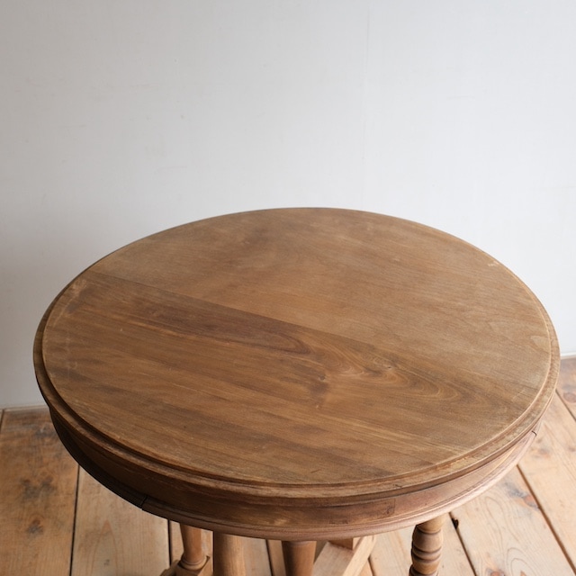 �饦��ɥơ��֥롡