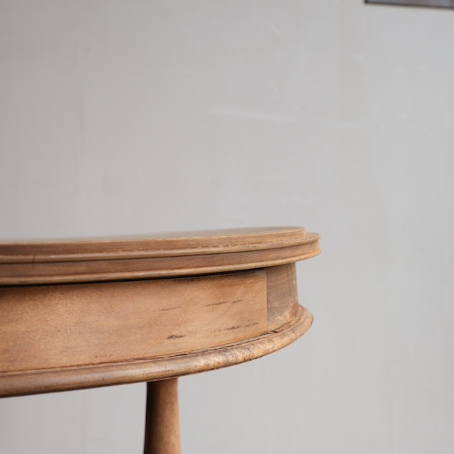 �饦��ɥơ��֥롡