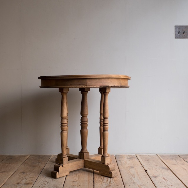 �饦��ɥơ��֥롡