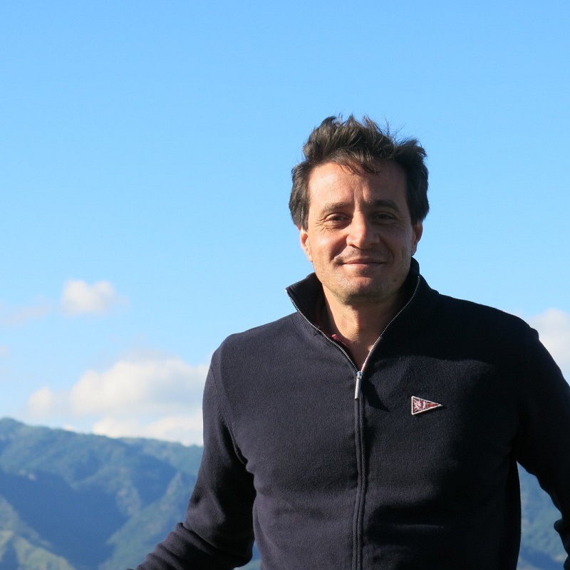 イ・クストーディ / ピストゥス エトナ ロッソ 2021