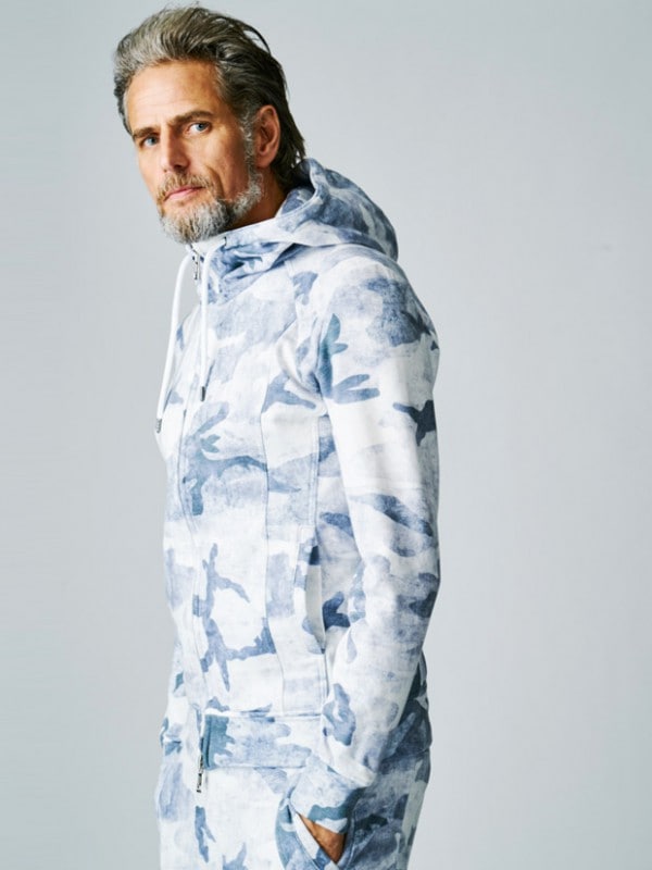 AKM NECK ZIP PARKA WHITE CAMO