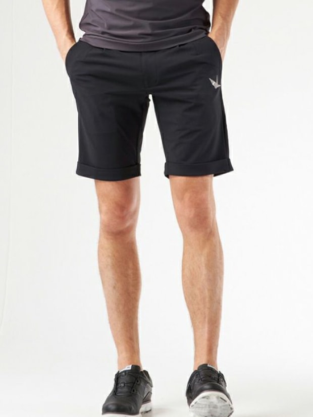 1PIU1UGUALE3 GOLF TUCK SHORTS/ BLACK