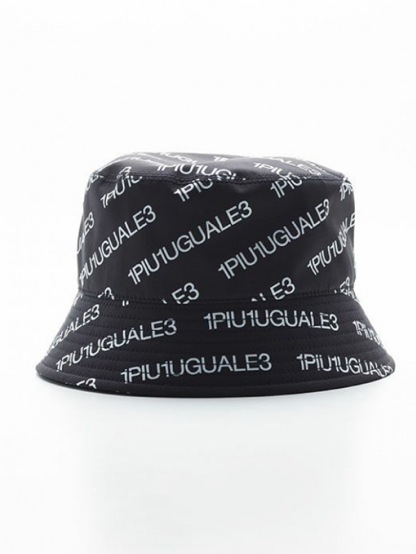 1PIU1UGUALE3 BUCKET HAT  / BLACK