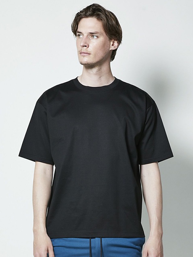 junhashimoto CU23 101RELAX CREW T / BLACK