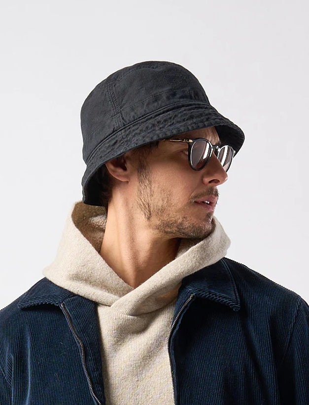 wjk vintage bucket hat / black