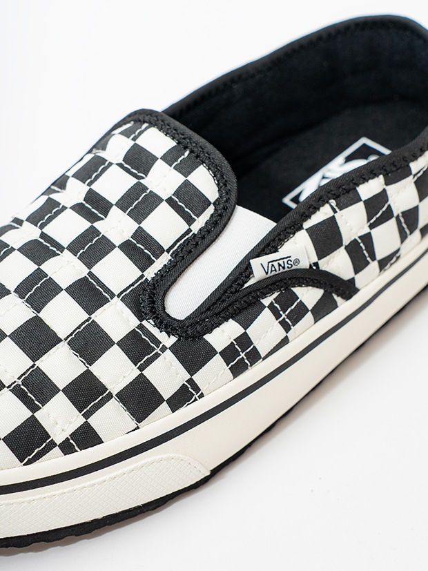 VANS Slip-Er 2(CHECKERBOARD) / BLACK/CLASSIC WHITE