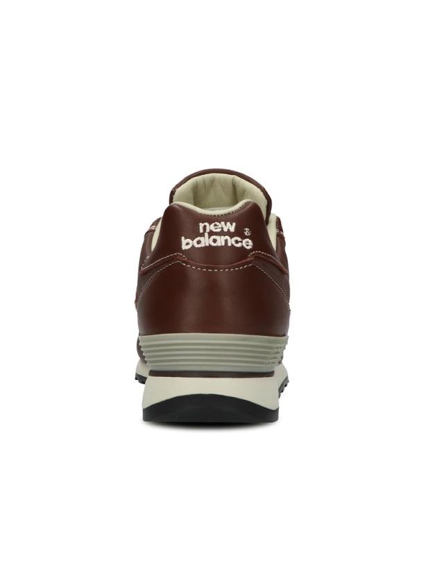 New Balance M670 / BROWN