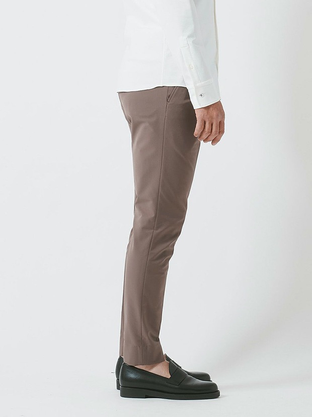junhashimoto THE CHINO / BEIGE