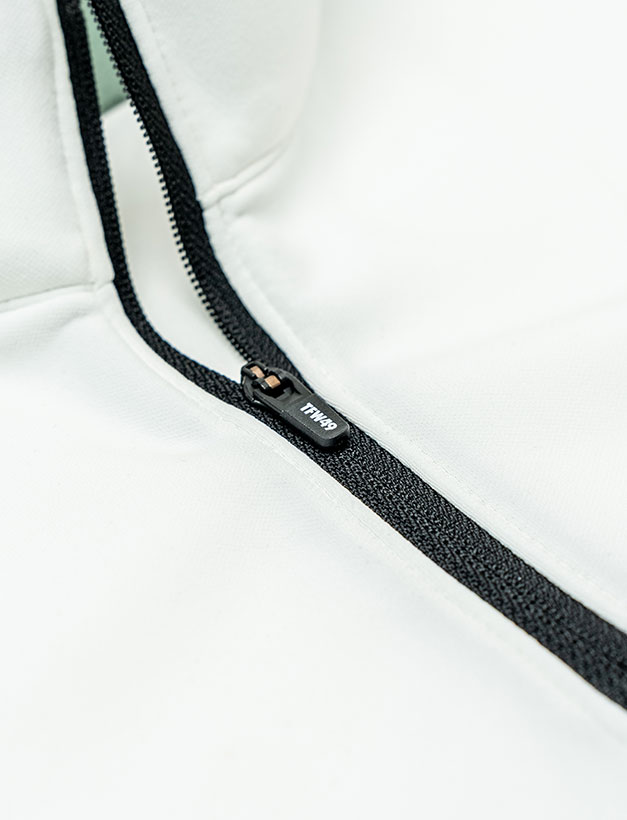 TFW49 HALF ZIP SS MOCKNECK / WHITE