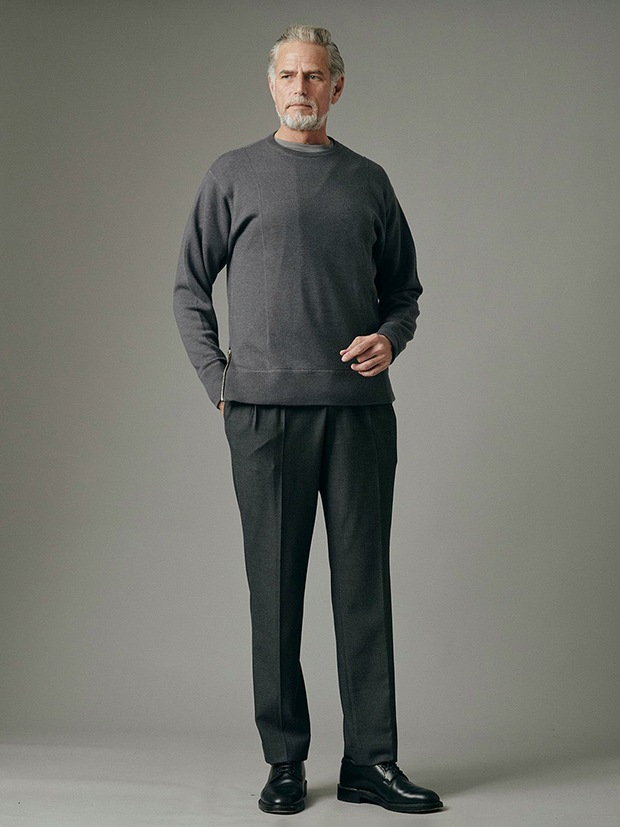 junhashimoto RELAXED 2TUCK PANTS / CHARCOAL