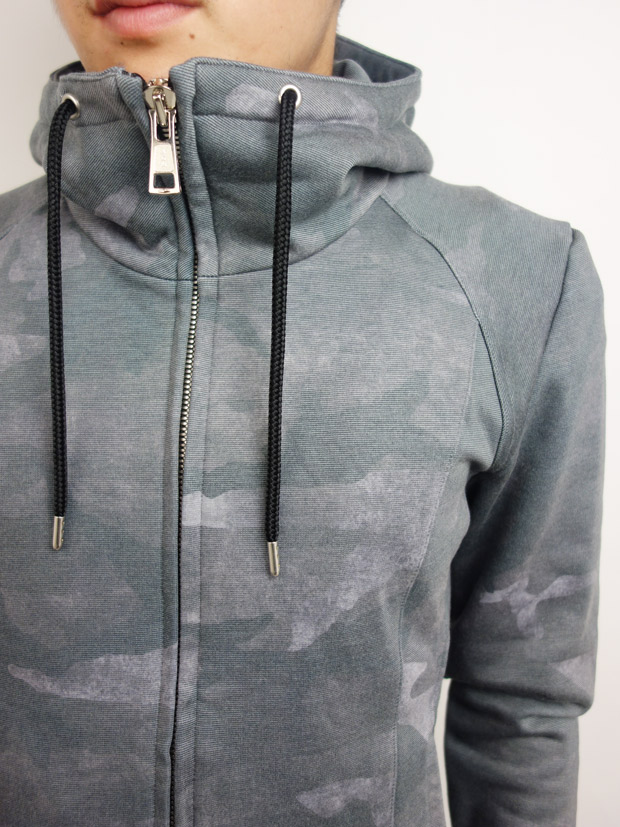 AKM NECK ZIP PARKA BLACK CAMO | AKM | rumbleFISH / ランブルフィッシュ
