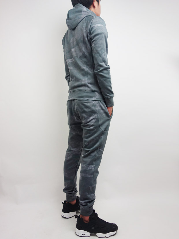 AKM ZIP PARKA CAMO パーカー AKM NECK ZIP PARKA BLACK CAMO | AKM | rumbleFISH / ランブルフィッシュ
