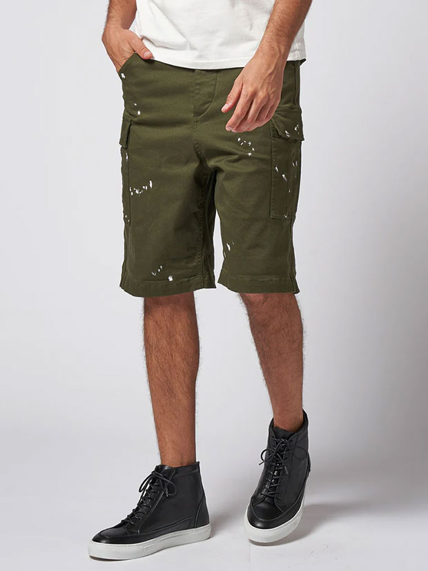 wjk paint cargo shorts / khaki