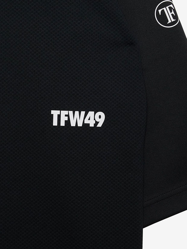 TFW49 COLLAR LESS 7SLEEVE HALF ZIP POLO / BLACK