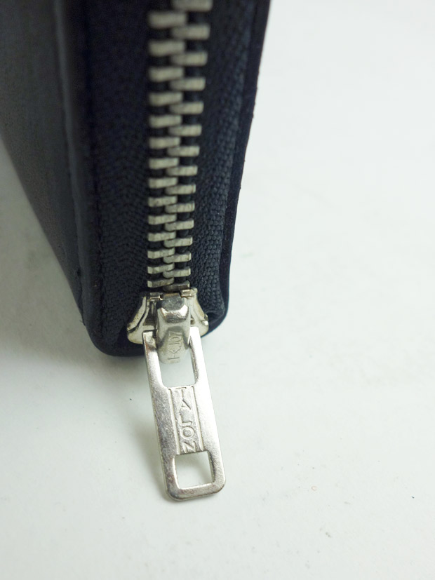 HTC BLACK ZIPPER LARGE FLAT DIAMOND BLACK
