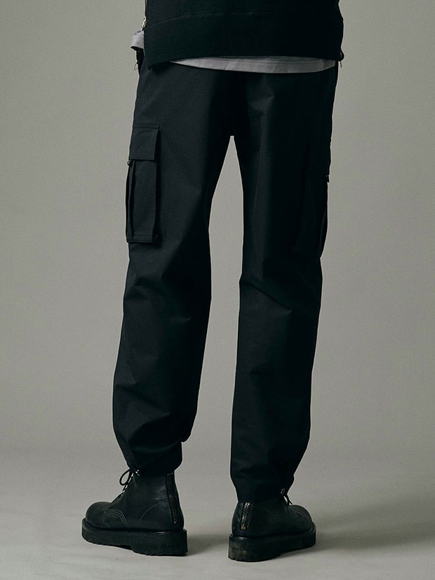 JH＋TECH CARGO PANTS / BLACK