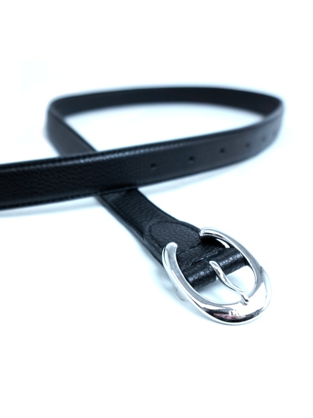 1PIU1UGUALE3  COW BELT 25mm C-BUCKLE / BLACK