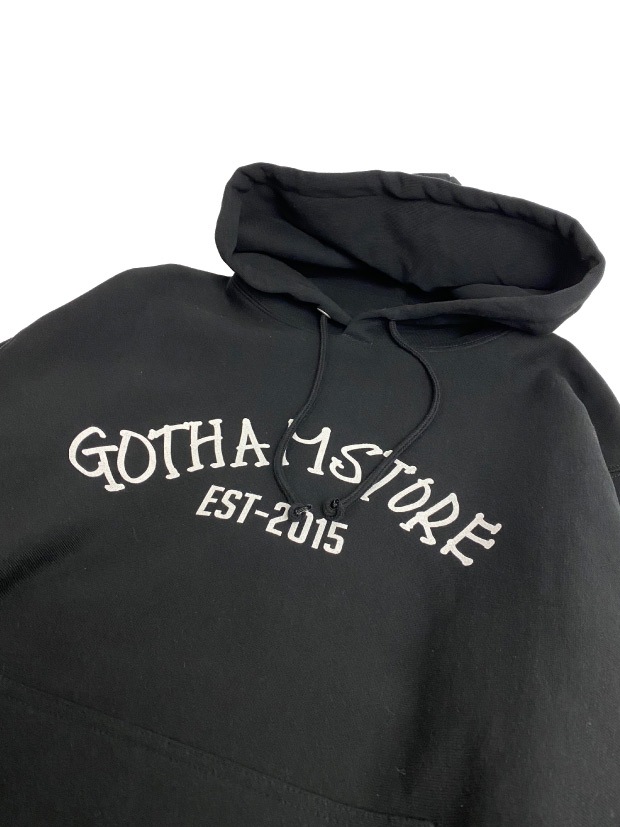 GOTHAM STORE LOGO HOODIE / BLACK