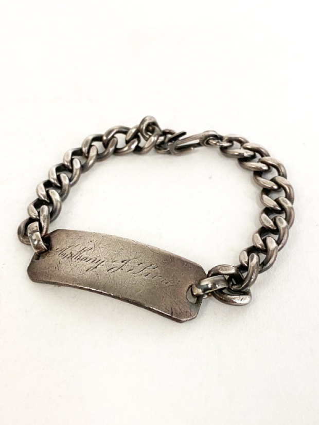 VINTAGE MILITARY ID BRACE