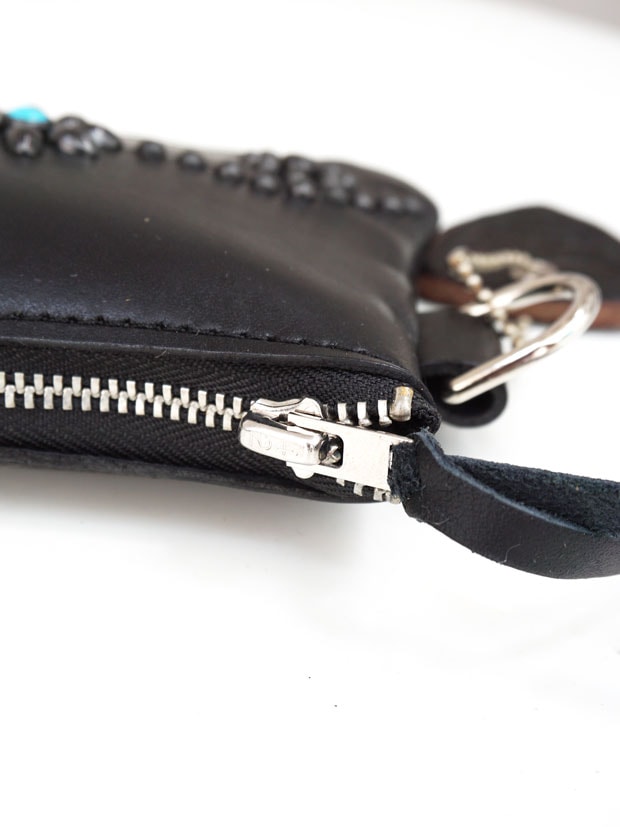 HTC BLK CORNER ZIPPER PURSE 25TQ BLK/BLK | HTC BLACK