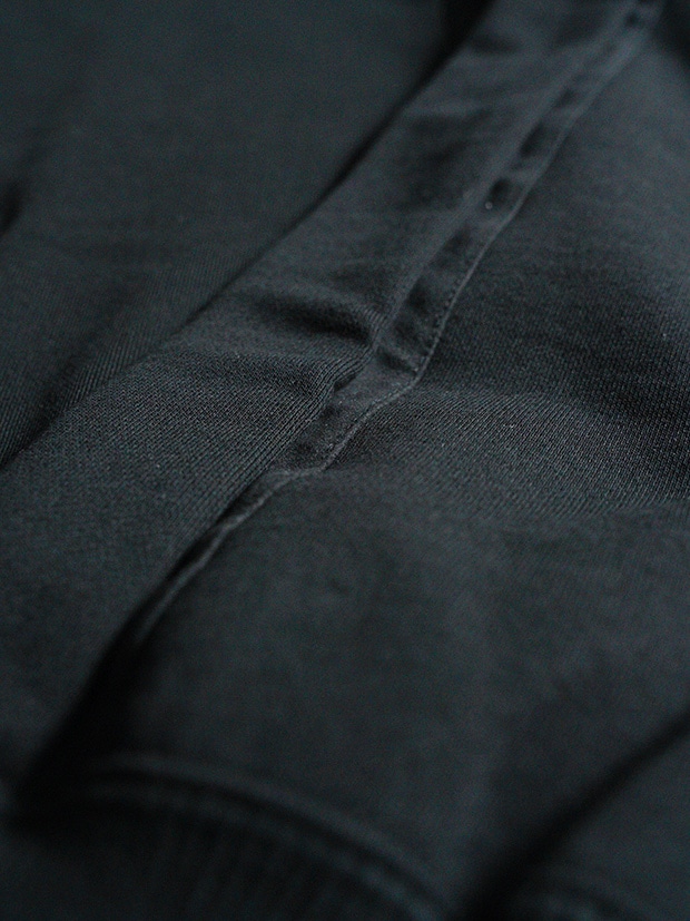 SeaGreen SHINY URAKE PULLOVER / BLACK