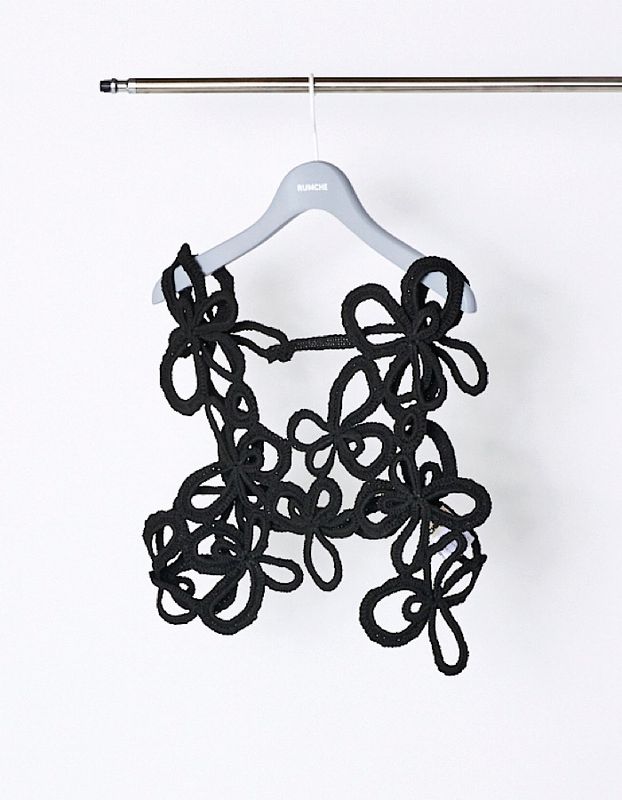 Flower Bond Yarn Harness / black | GOODS | RUMCHE OFFICIAL