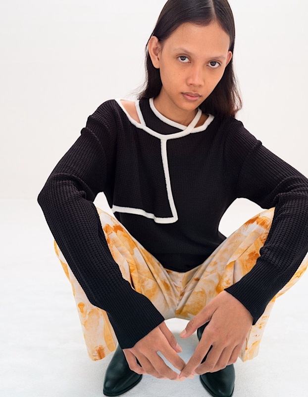 Waffle Knit Piping Tops / black