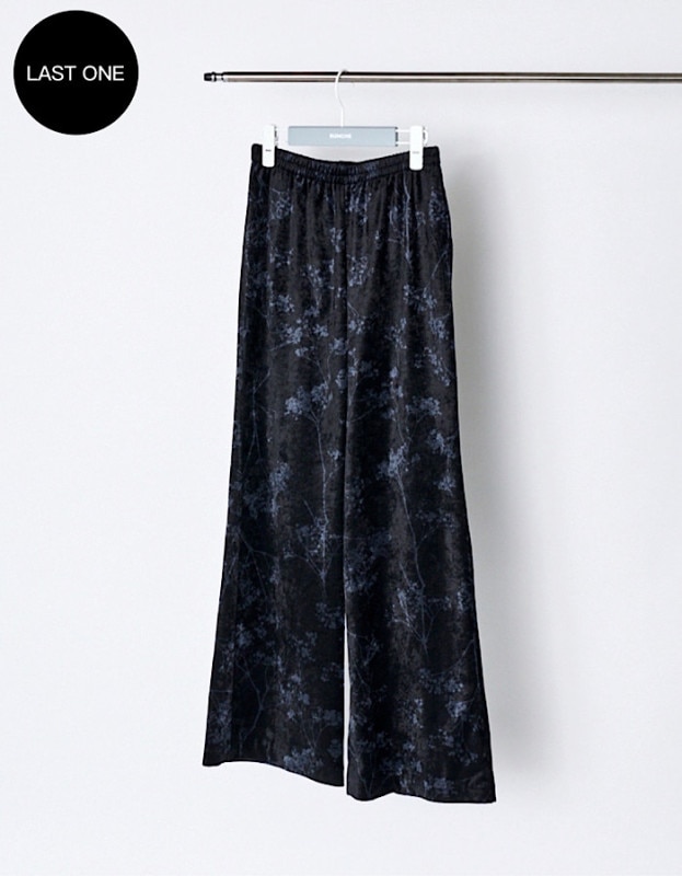 Tree Shade Velor Trousers / black