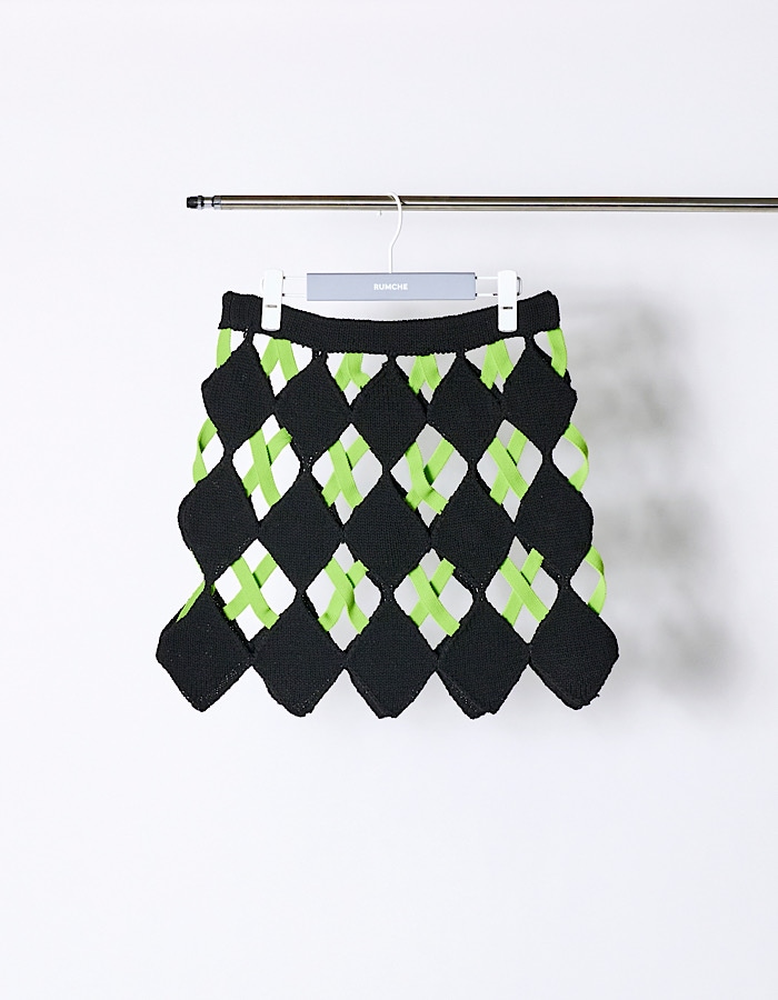 美品　RUMCHE　ボンドヤーンスカート Bond Yarn Skirt / black | BOTTOMS,SKIRT | RUMCHE OFFICIAL