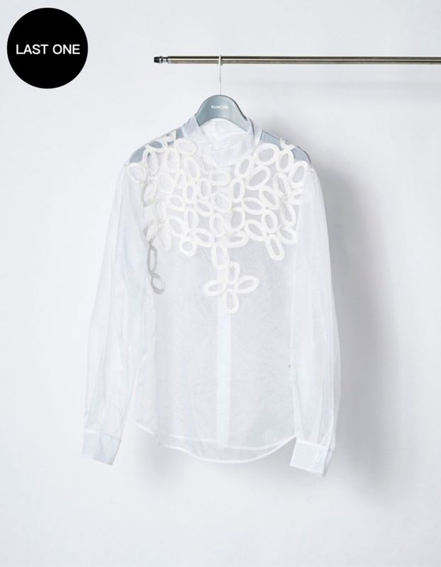 Embroidery Sheer Tops / white