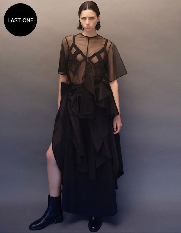 Sun & Moon Ruffle Skirt / black