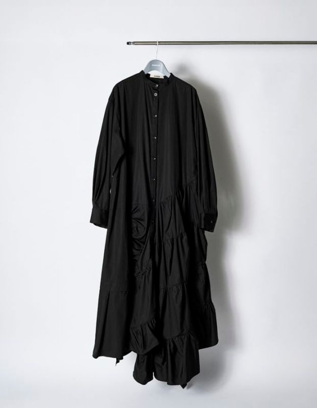 Typewriter Gathered Dress / black