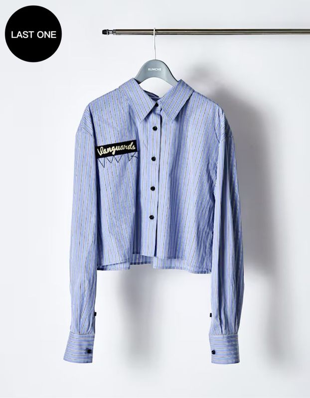 RUMCHE��VAN Embroidery Cropped Shirt / blue