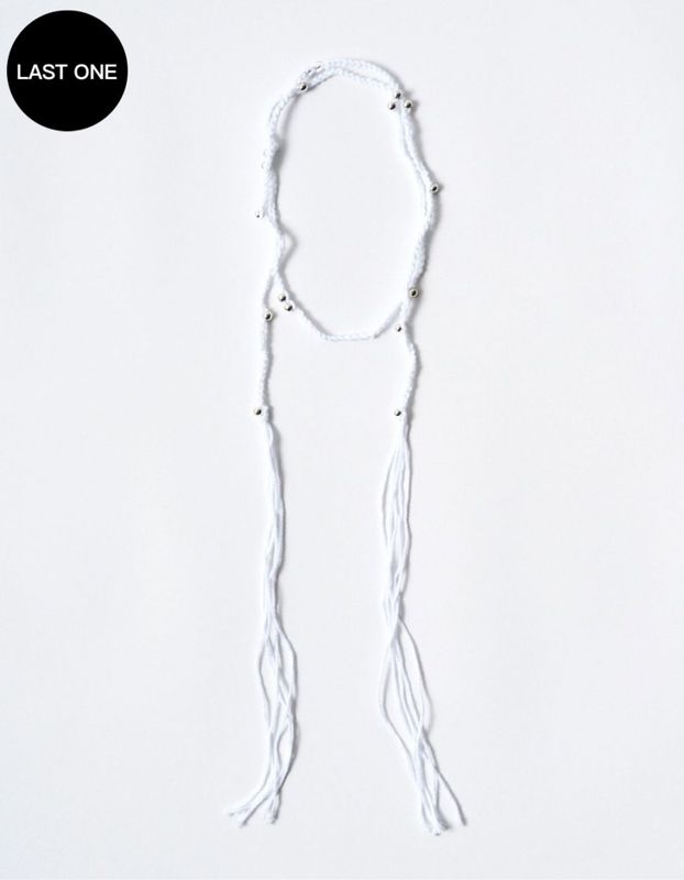 Bond Yarn Beads Choker / white