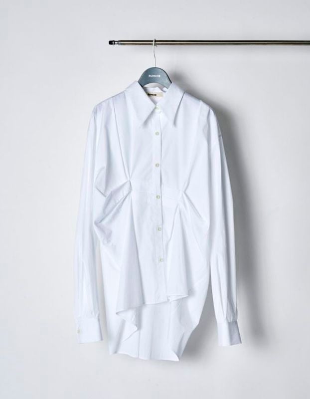 Cotton Layered Tuck Shirt / white