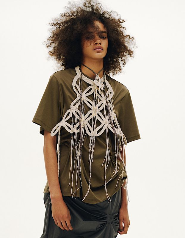 Leaf Fringe Bond Yarn Bustier / beige