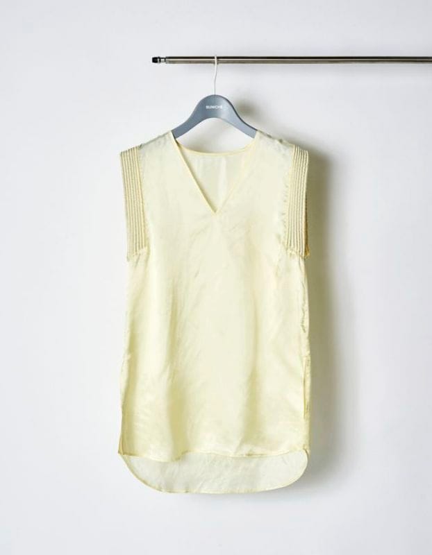 Viscose Sleeveless Tops / off white