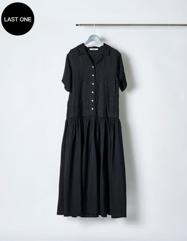 Tapa Pattern Embroidery Dress / black
