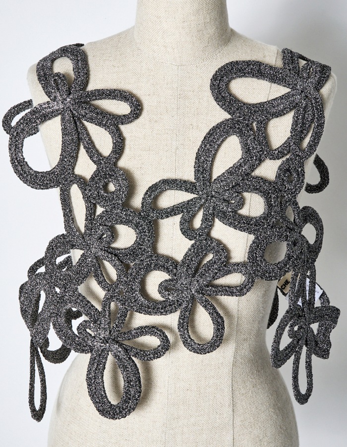 Lame Flower Bond Yarn Harness / silver