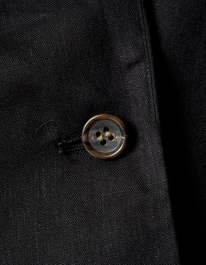 Layered Tuck Jacket / black