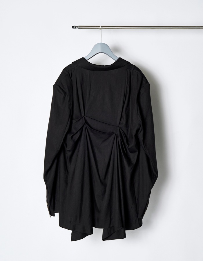 Layered Tuck Jacket / black