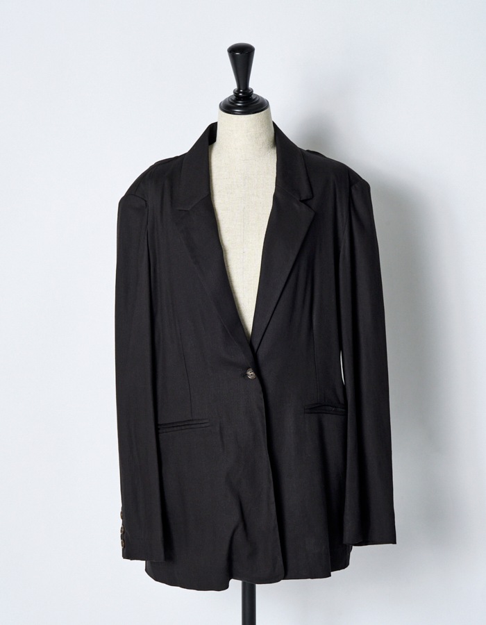 Layered Tuck Jacket / black