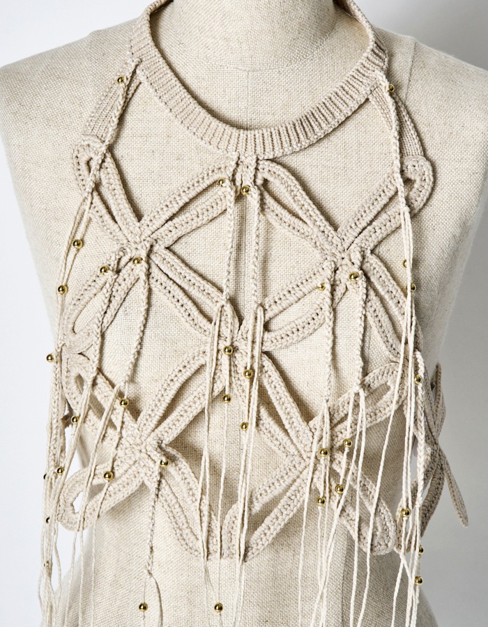 Leaf Fringe Bond Yarn Bustier / beige