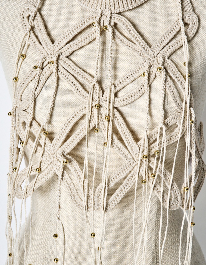 Leaf Fringe Bond Yarn Bustier / beige