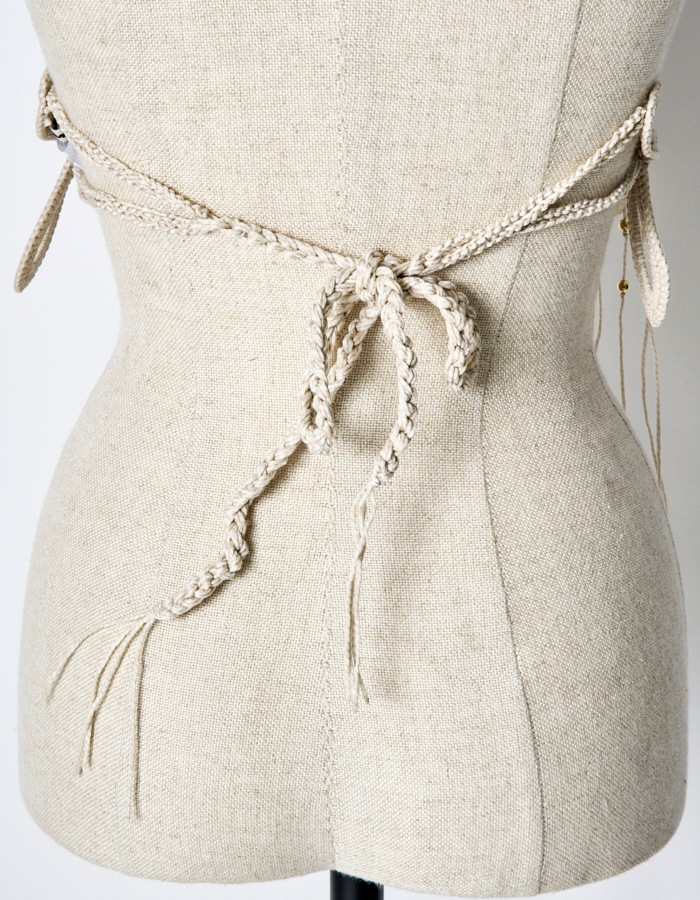 Leaf Fringe Bond Yarn Bustier / beige